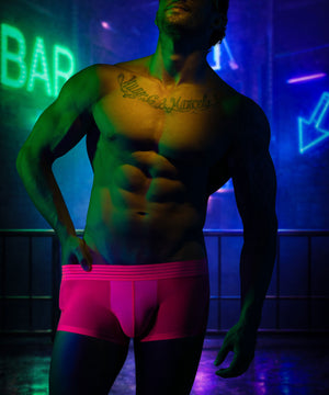 SEXY NIGHTS WEEKEND Lift Trunk