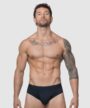 HERO Package Brief Black
